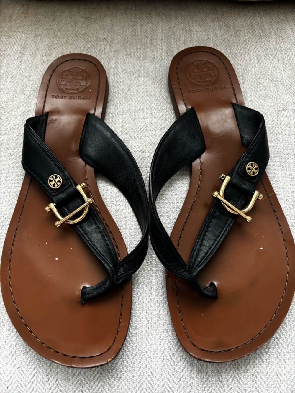 Tory Burch Navy Leather Thong Sandals with Gold Buckle